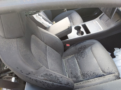 ASIENTO DELANTERO DERECHO TESLA MODEL Y NEGRO 2023