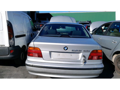 CAJA CAMBIOS BMW 525