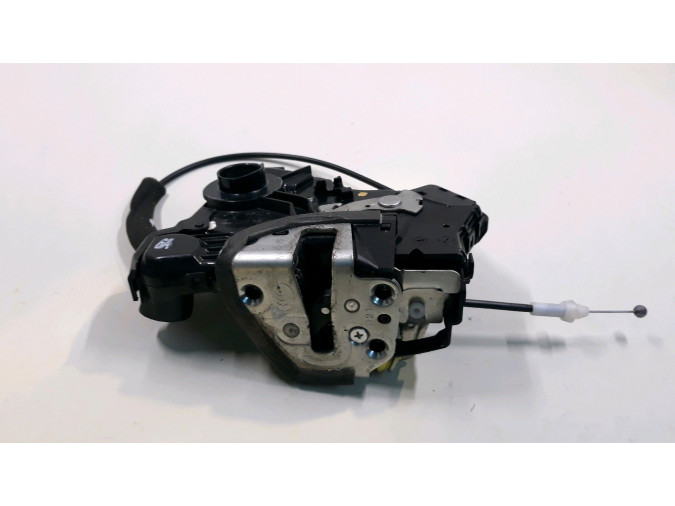 CERRADURA PUERTA DELANTERA IZQUIERDA TOYOTA AVENSIS 2010