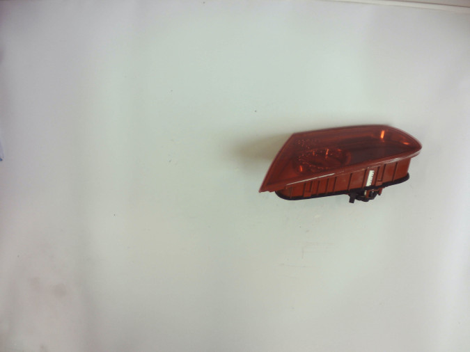 PILOTO TRASERO DERECHO SEAT LEON 2012