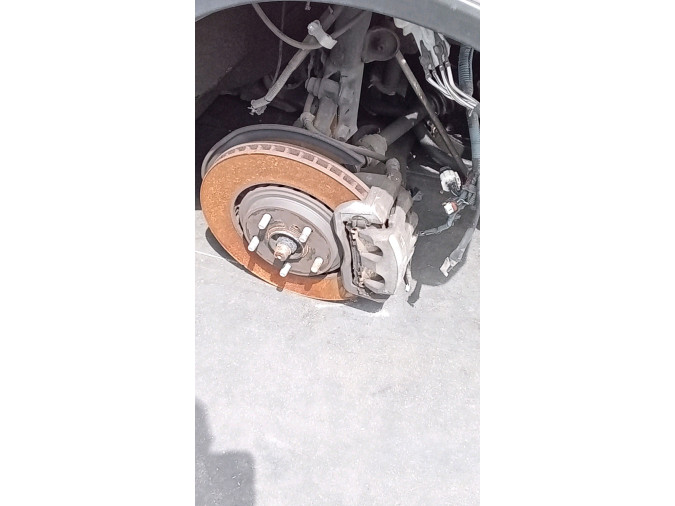 PINZA FRENO DELANTERA DERECHA TOYOTA RAV4 2017