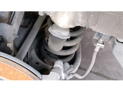 AMORTIGUADOR TRASERO IZQUIERDO TOYOTA RAV4 2017