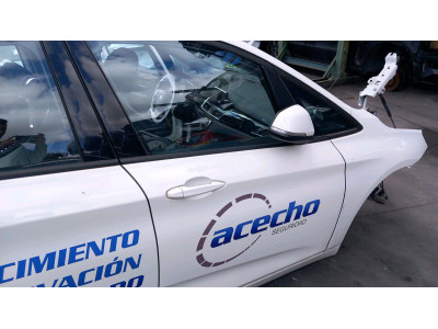 ELEVALUNAS DELANTERO DERECHO BMW 218D 2017