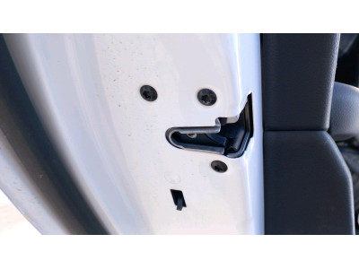 CERRADURA PUERTA TRASERA IZQUIERDA BMW 218D 2017