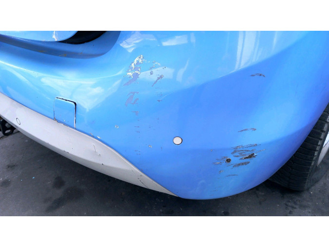 PARAGOLPES TRASERO BMW 218D 2017