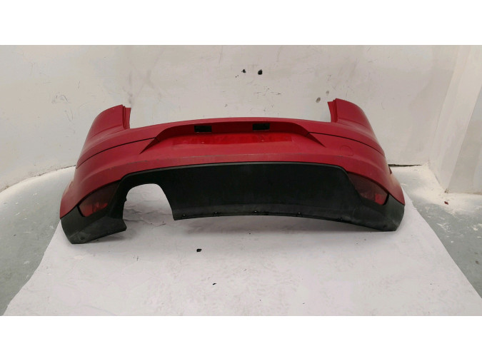 PARAGOLPES TRASERO SEAT ALTEA ROJO 2004