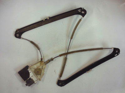 ELEVALUNAS DELANTERO DERECHO AUDI A3 2005