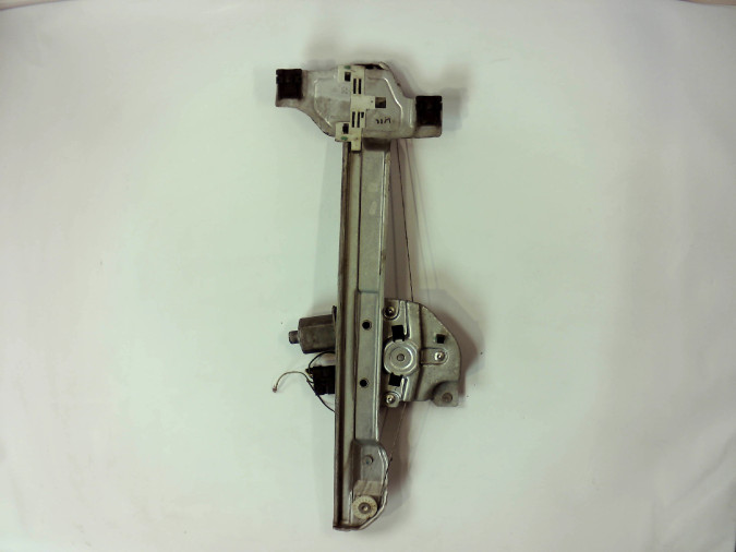 ELEVALUNAS DELANTERO DERECHO PEUGEOT 2008 2013