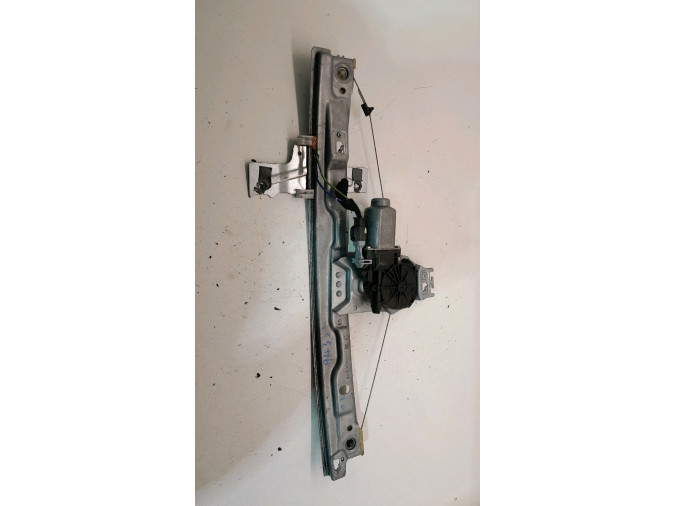 ELEVALUNAS DELANTERO DERECHO PEUGEOT 207 2009