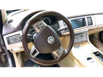 VOLANTE JAGUAR XF 2008