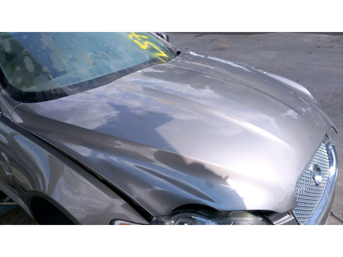 CAPOT JAGUAR XF 2008