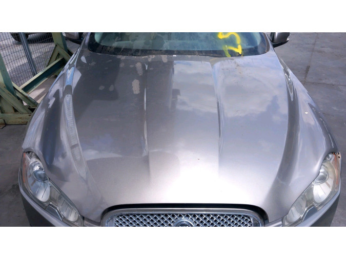 CAPOT JAGUAR XF 2008