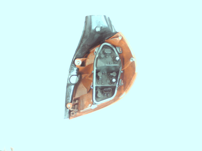 PILOTO TRASERO IZQUIERDO RENAULT CLIO 2005