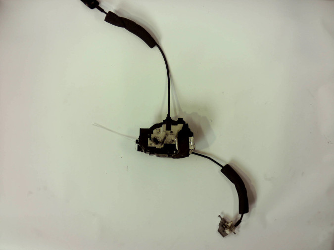 CERRADURA PUERTA TRASERA DERECHA RENAULT LAGUNA 2007