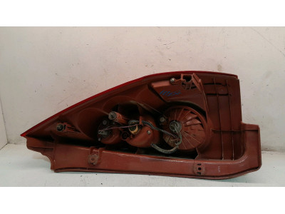 PILOTO TRASERO IZQUIERDO MAZDA 5 2007
