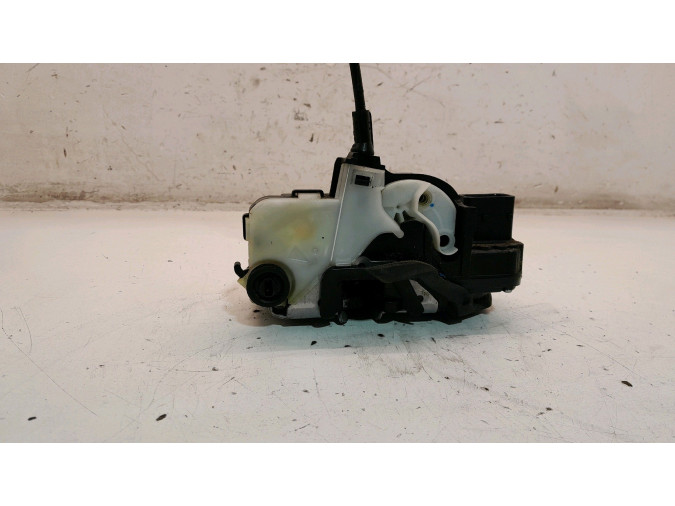 CERRADURA  PUERTA DELANTERA DERECHA OPEL ASTRA 2014