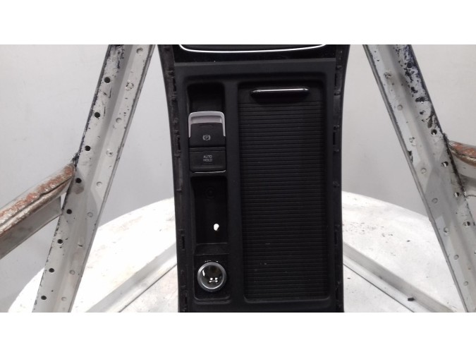 CONSOLA SO VOLKSWAGEN GOLF 2013