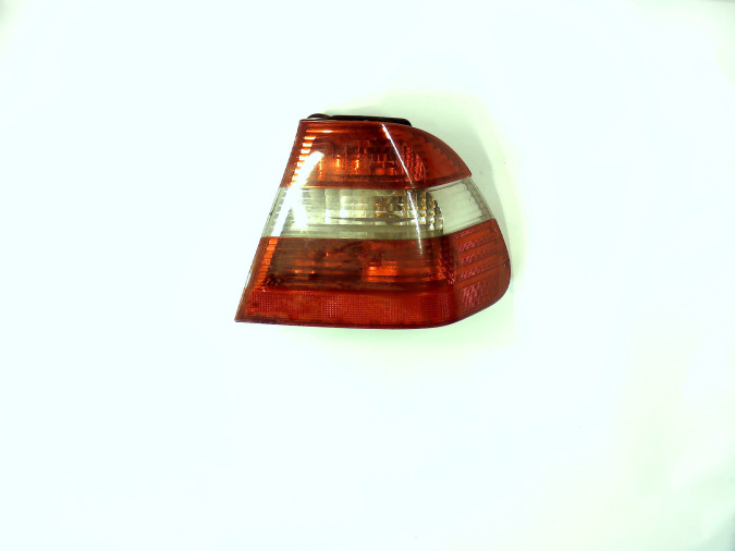 PILOTO TRASERO DERECHO BMW 320D 2002
