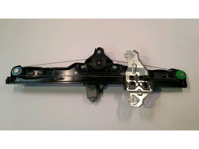 ELEVALUNAS DELANTERO DERECHO  NISSAN QASHQAI 2014