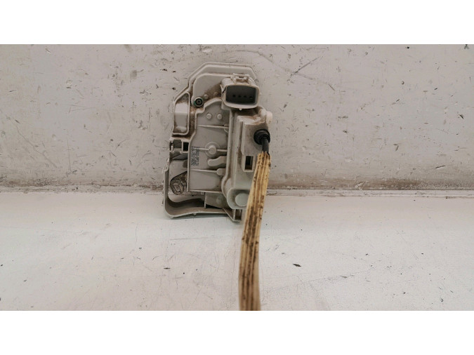 CERRADURA PUERTA TRASERA DERECHA FIAT BRAVO 2008