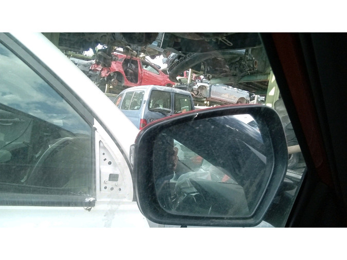 RETROVISOR IZQUIERDO SSANGYONG TIVOLI 2016