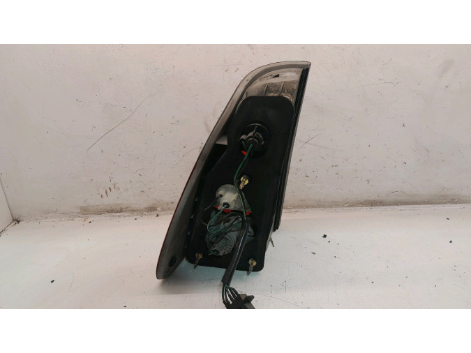 PILOTO TRASERO DERECHO EXTERIOR BMW X5 2001