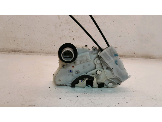 CERRADURA PUERTA DELANTERA IZQUIERDA TOYOTA PRIUS 2012
