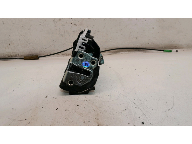 CERRADURA PUERTA TRASERA IZQUIERDA TOYOTA PRIUS 2012