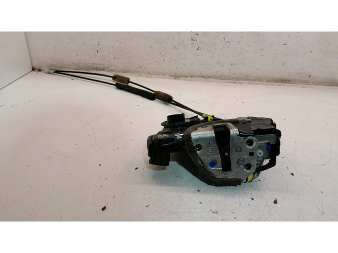 CERRADURA PUERTA DELANTERA IZQUIERDA TOYOTA AVENSIS 2009