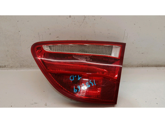 PILOTO TRASERO DERECHO SEAT EXEO 2011