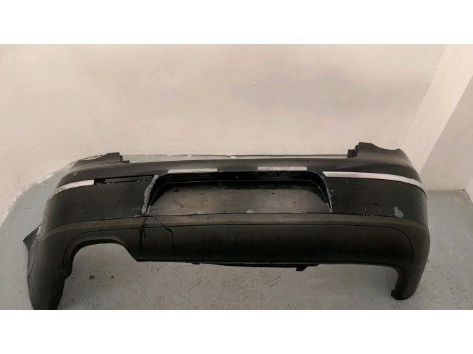 PARAGOLPES TRASERO VOLKSWAGEN PASSAT NEGRO 2006