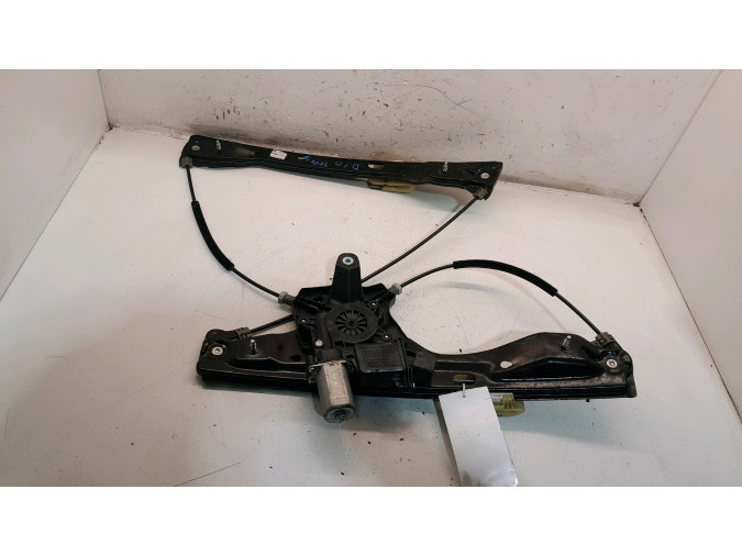 ELEVALUNAS DELANTERO DERECHO OPEL ASTRA 2016