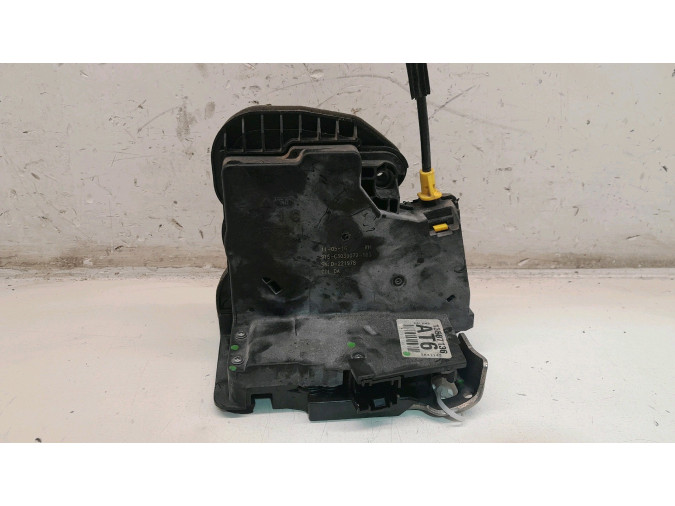 CERRADURA PUERTA TRASERA DERECHA OPEL ASTRA 2016