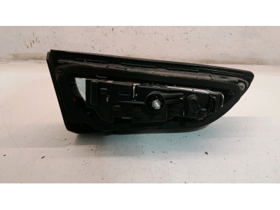 PILOTO TRASERO DERECHO INTERIOR OPEL ASTRA 2016