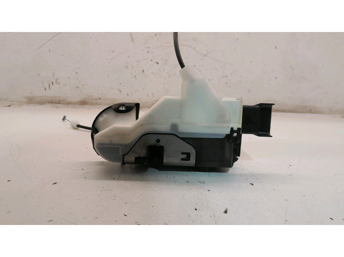 CERRADURA PUERTA DELANTERA IZQUIERDA PEUGEOT 3008 2012