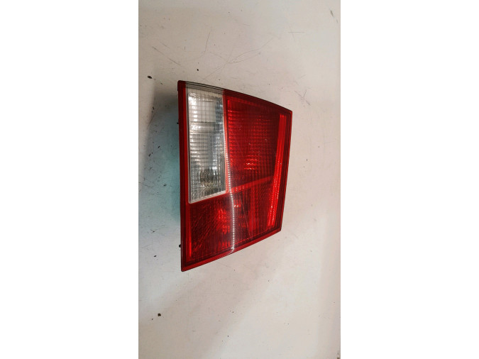 PILOTO TRASERO INTERIOR IZQUIERDO OPEL VECTRA 2007