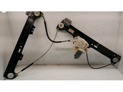 ELEVALUNAS DELANTERO DERECHO BMW 520D 2008