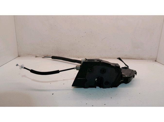 CERRADURA PUERTA DELANTERA DERECHA JAGUAR XE 2016
