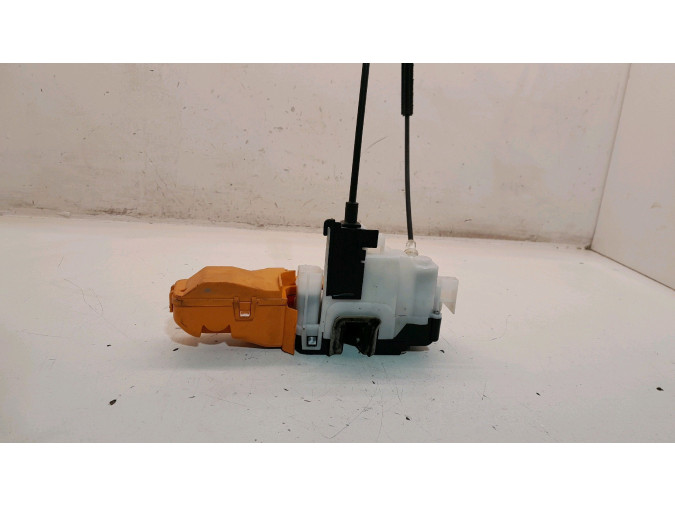 CERRADURA PUERTA DELANTERA IZQUIERDA FORD KA 2015