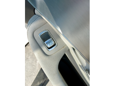 MANDO ELEVALUNAS DELANTERO DERECHO MERCEDES C 220 BLUETEC / D 2016