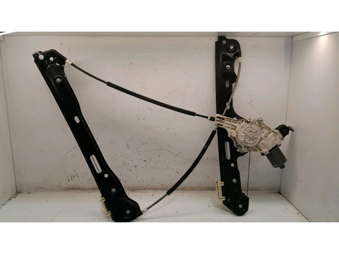 ELEVALUNAS DELANTERO IZQUIERDO BMW 116D 2009