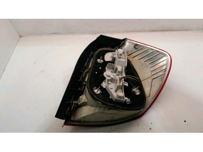 PILOTO TRASERO IZQUIERDO EXTERIOR BMW 116D 2009