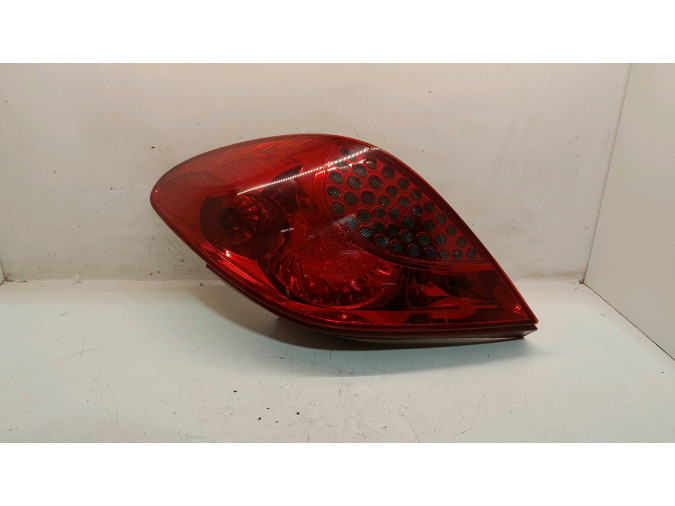 PILOTO TRASERO DERECHO PEUGEOT 207 2007
