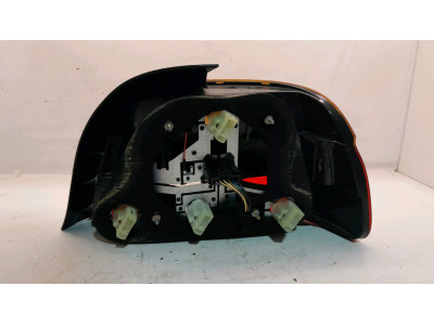 PILOTO TRASERO IZQUIERDO BMW 530D 2003
