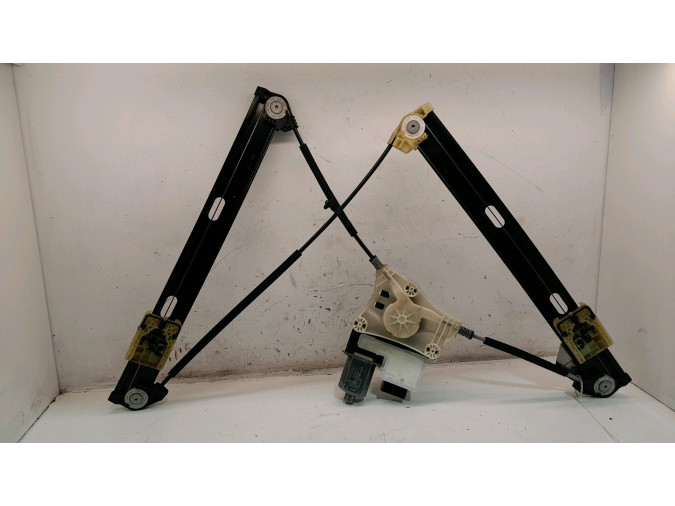ELEVALUNAS DELANTERO DERECHO SEAT IBIZA 2018