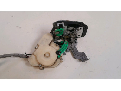 CERRADURA PUERTA DELANTERA DERECHA KIA SORENTO 2007