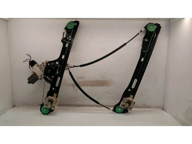 ELEVALUNAS DELANTERO IZQUIERDO BMW 120D 2005