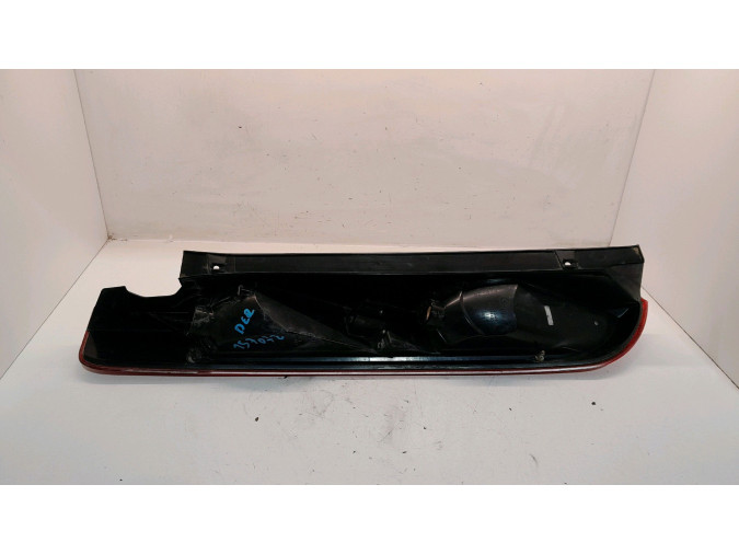PILOTO TRASERO DERECHO FORD FOCUS 2010