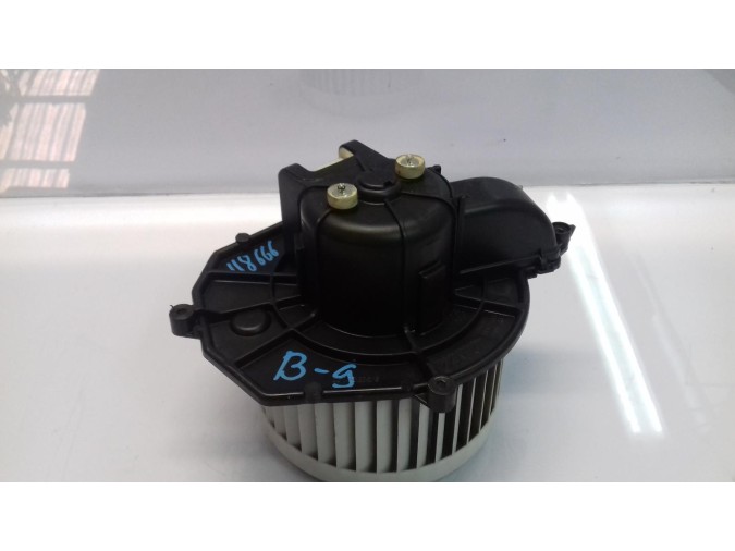 MOTOR DEL CALENTADOR PEUGEOT PARTNER 2015