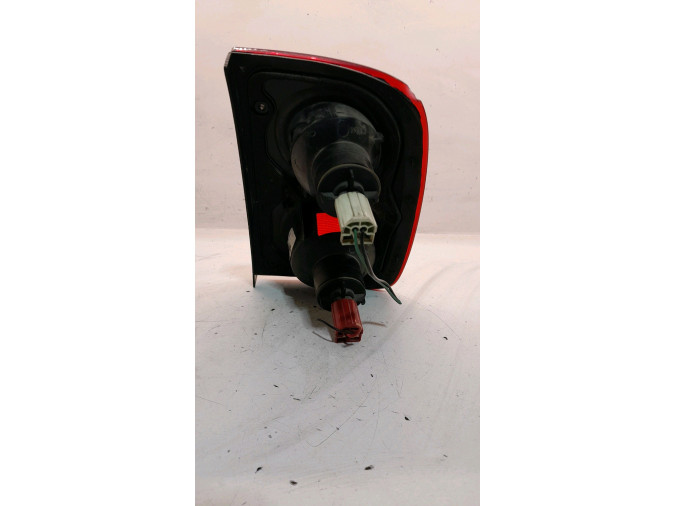 PILOTO TRASERO IZQUIERDO LAND ROVER FREELANDER 2001